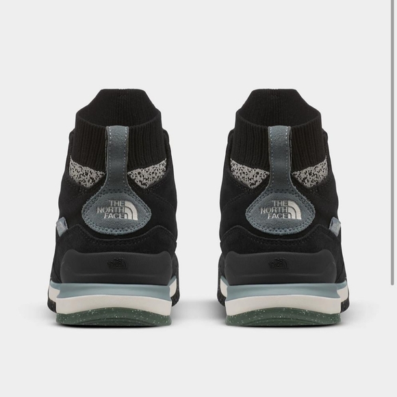 Boot - Picture 2 of 5